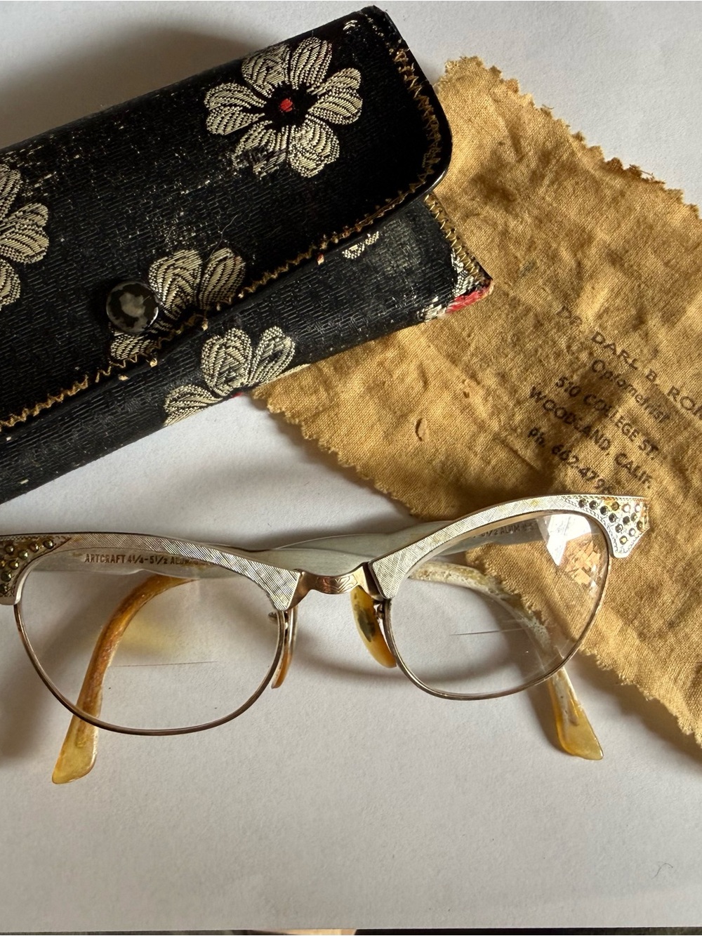 Vintage 1950s ARTCRAFT Cat Eye Eyeglasses Rhinestone Aluminum USA 4¼-5½